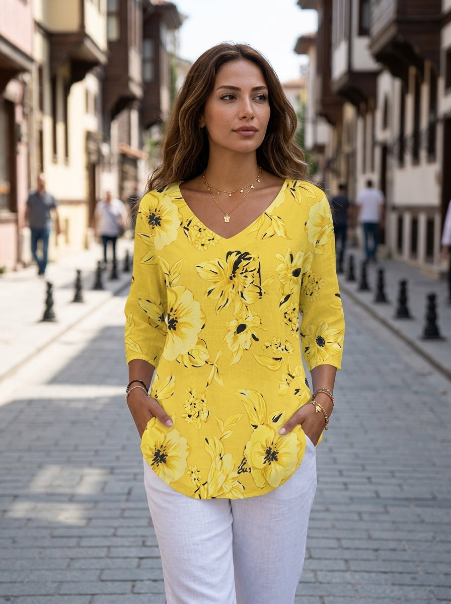 Women’s T-Shirt with Vintage Floral Print and Curved Hemline