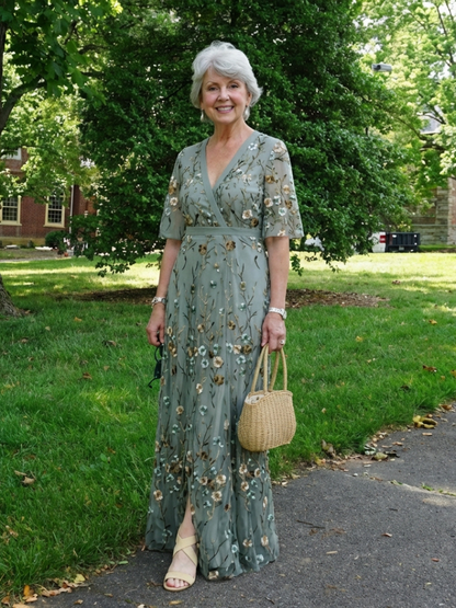 Women's Floral V-Neck Maxi Dress with Short Sleeves for Feminine Elegance