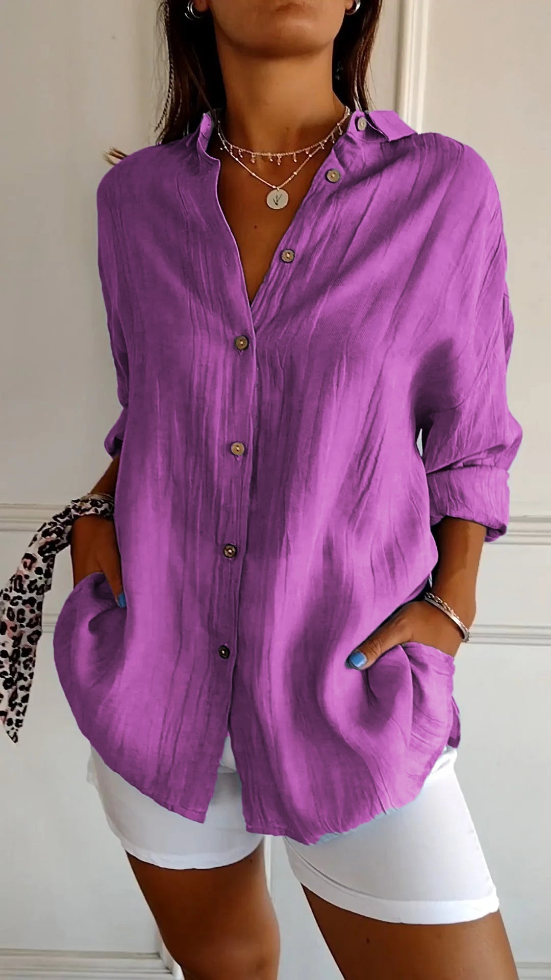 Women’s Button-Down Shirt with Oversized Long Sleeves and Side Pockets