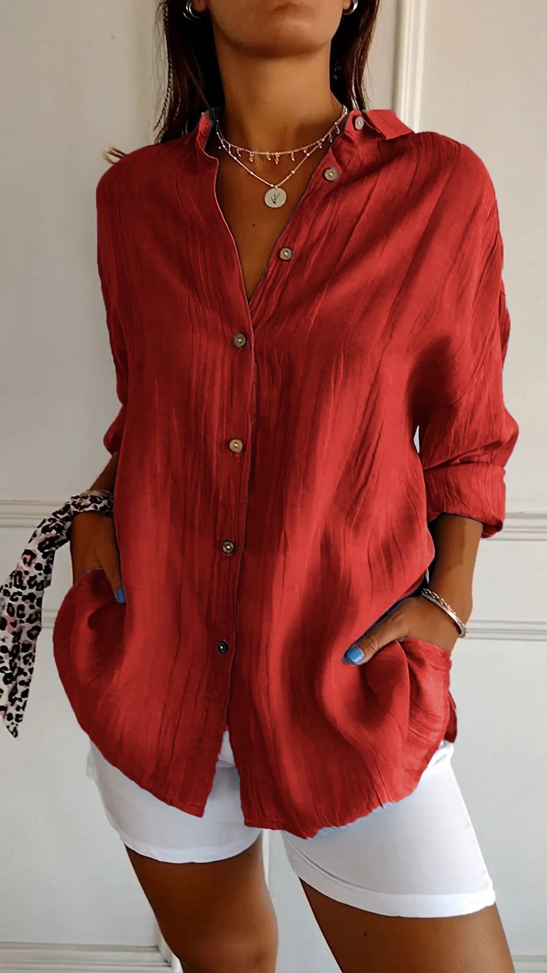 Women’s Button-Down Shirt with Oversized Long Sleeves and Side Pockets
