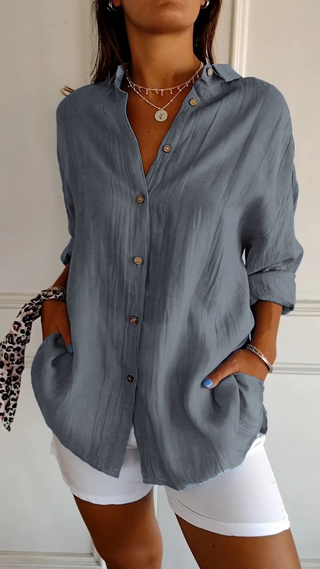 Women’s Button-Down Shirt with Oversized Long Sleeves and Side Pockets