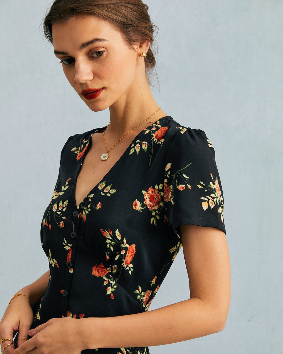 Women¡¯s Maxi Dress with Button-Down Front and Vintage Floral Print