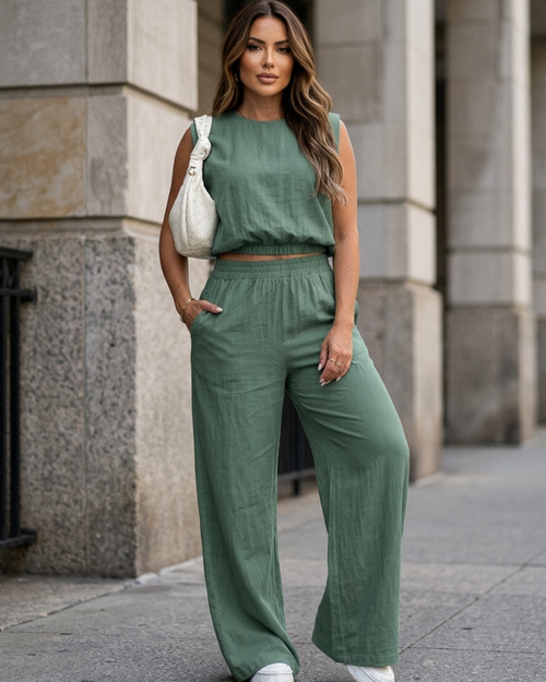 Women’s 2-Piece Lounge Set with Sleeveless Crewneck Top and Wide Leg Pants