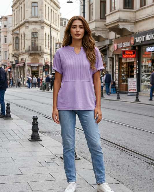 Women¡¯s T-Shirt with Notch V-Neckline and Mixed Ribbed Texture