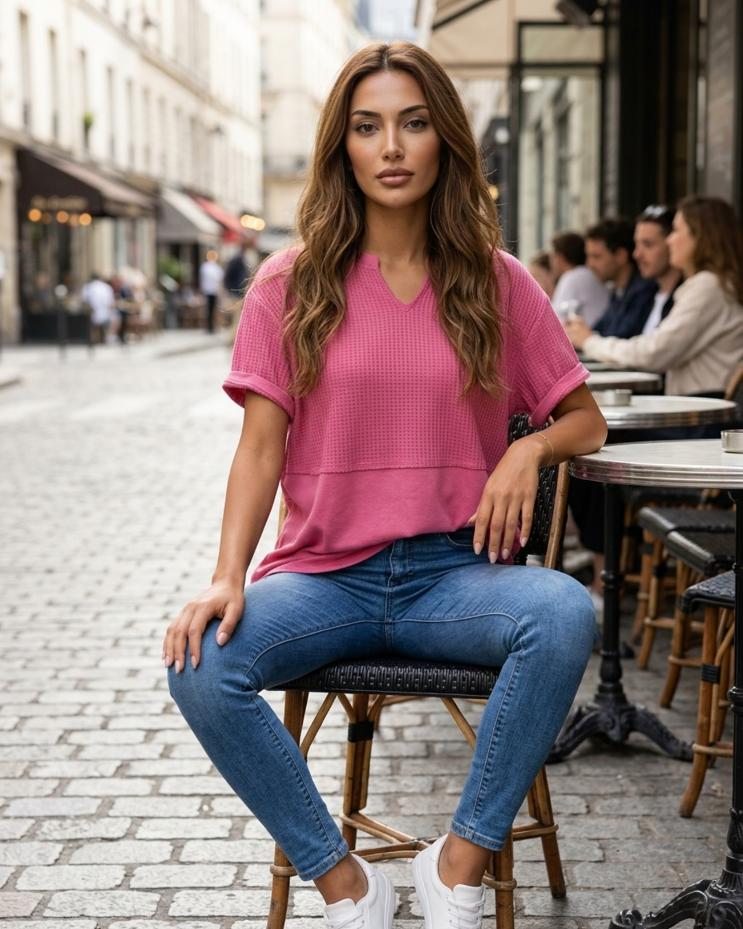 Women¡¯s T-Shirt with Notch V-Neckline and Mixed Ribbed Texture